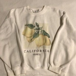 Petal and Pup White Sweatshirt Size 2